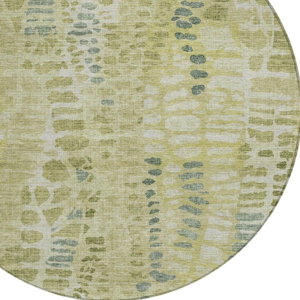 HomeRoots 8' Round Artichoke Green and Beige Abstract Area Rug - Washable, Durable, Perfect for Indoor & Outdoor Use 689819