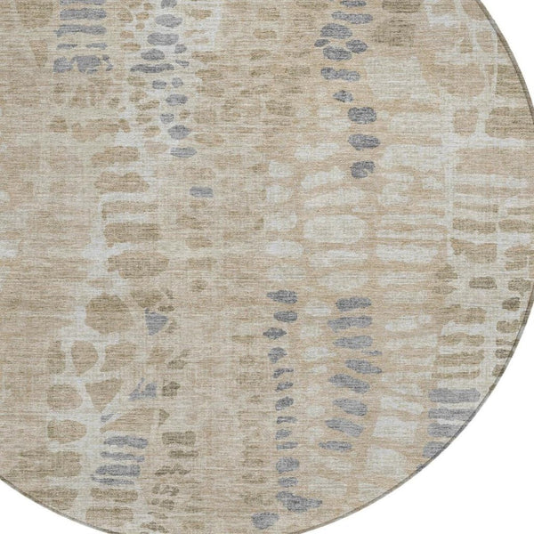 HomeRoots 8' Beige and Gray Round Abstract Washable Area Rug for Indoor and Outdoor Spaces - Durable & Stylish 689825