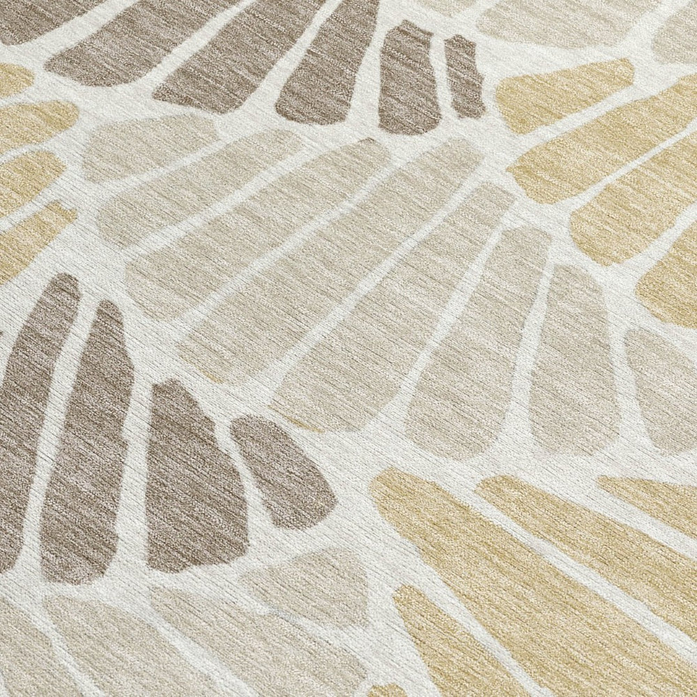 HomeRoots 8' X 10' Beige Gold & Brown Floral Washable Rug – Durable Indoor/Outdoor Elegance for Every Space! 689886
