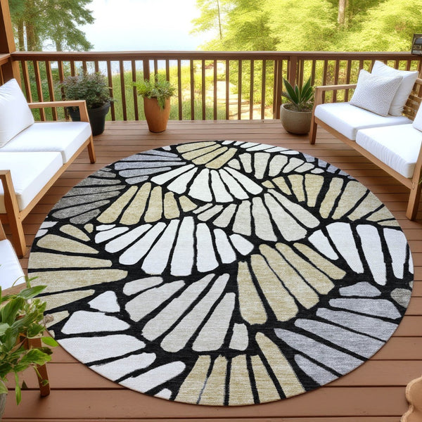 HomeRoots 8' Black Ivory and Gold Round Floral Area Rug - Washable, Durable, Stylish for Indoor & Outdoor Use 689891