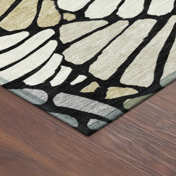 HomeRoots 8' Black Ivory and Gold Round Floral Area Rug - Washable, Durable, Stylish for Indoor & Outdoor Use 689891
