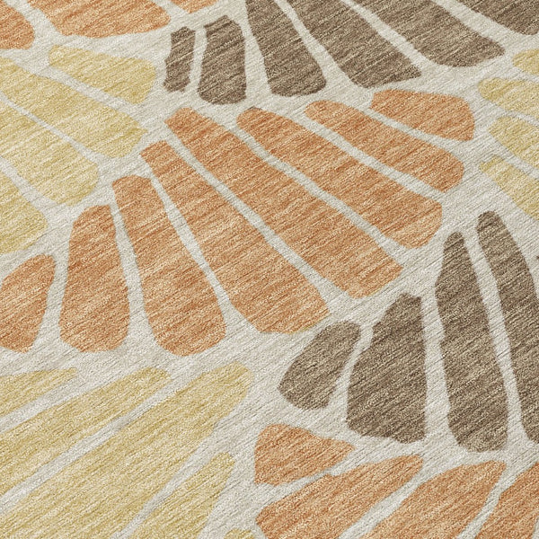 HomeRoots 8' Elegant Floral Round Area Rug in Copper, Gold & Brown – Washable for Indoor & Outdoor Use! 689909