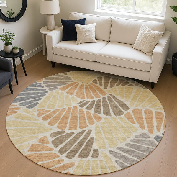 HomeRoots 8' Elegant Floral Round Area Rug in Copper, Gold & Brown – Washable for Indoor & Outdoor Use! 689909