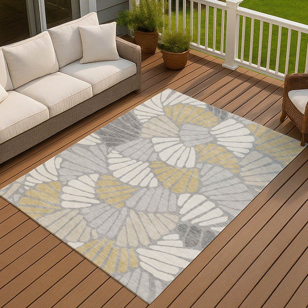 HomeRoots 5' Gray, Gold & Ivory Floral Washable Area Rug - Durable, Stylish for Indoor/Outdoor Living Spaces 689914