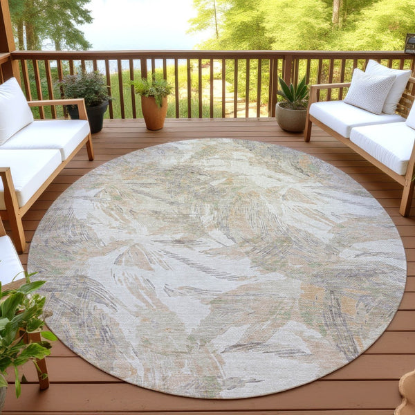 HomeRoots 8' Khaki and Ivory Round Floral Rug - Stylish, Washable Area Accent for Indoor & Outdoor Spaces 689951