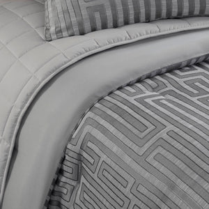 English Elm 10 Luxury Jacquard Cal King Comforter Set with Quilt, Bed Skirt & Decorative Pillows — Plush Polyester Fill Grey 23.62 L x 18.9 W x 15.75 H B035P319215