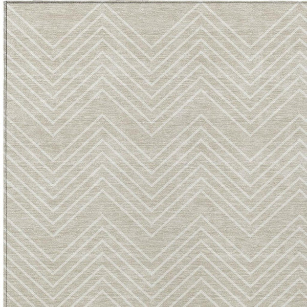 HomeRoots 5' X 8' Beige and Ivory Geometric Area Rug - Stylish, Washable, Durable for Indoor & Outdoor Spaces 690064