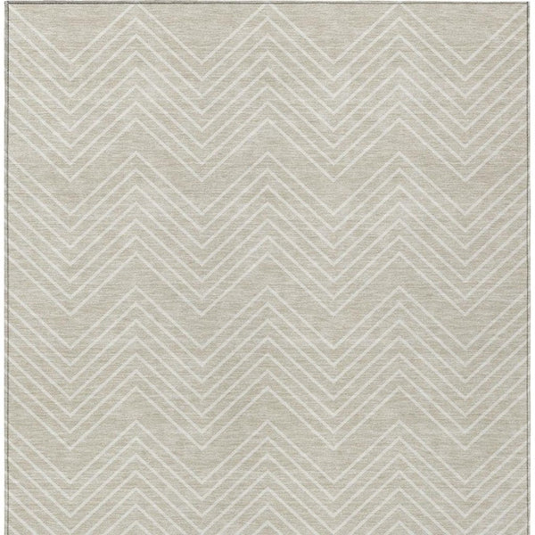 HomeRoots 5' X 8' Beige and Ivory Geometric Area Rug - Stylish, Washable, Durable for Indoor & Outdoor Spaces 690064