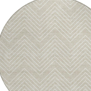 HomeRoots 8' Beige and Ivory Round Geometric Washable Area Rug – Durable, Stylish, Indoor/Outdoor Versatile Decor 690065