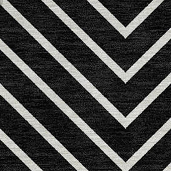 HomeRoots 8' Round Black and Ivory Geometric Area Rug - Washable, Durable, Stylish for Indoor & Outdoor Use 690071