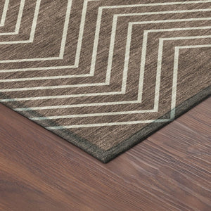 HomeRoots 8' Brown and Ivory Round Geometric Area Rug – Washable, Stylish for Indoor & Outdoor Spaces! 690083