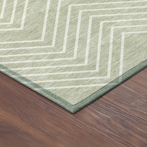 HomeRoots 8' Lime Green and Ivory Round Geometric Area Rug - Stylish, Washable, Durable for Indoor & Outdoor Use! 690089