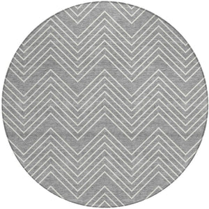 HomeRoots 8' Gray and Ivory Round Geometric Rug - Stylish, Washable, Heavy-Duty for Indoor/Outdoor Spaces! 690095