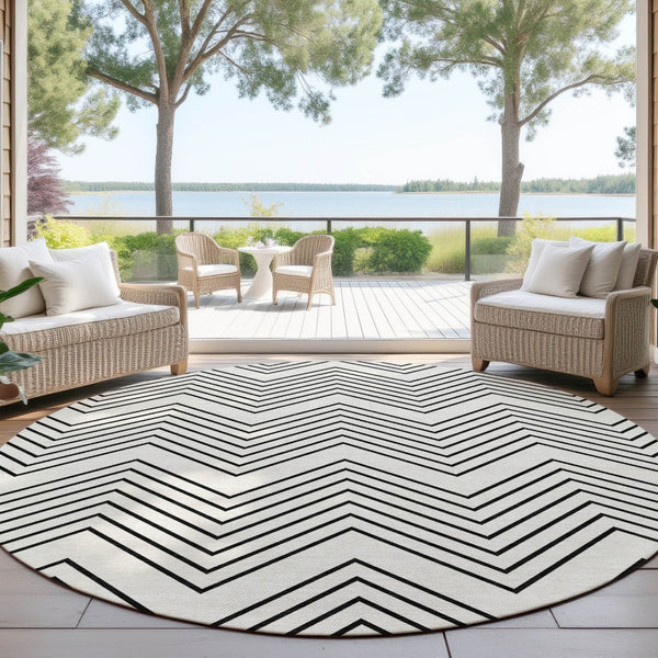 HomeRoots 8' Ivory and Black Round Geometric Area Rug - Washable, Durable, Stylish for Indoor & Outdoor Use 690101
