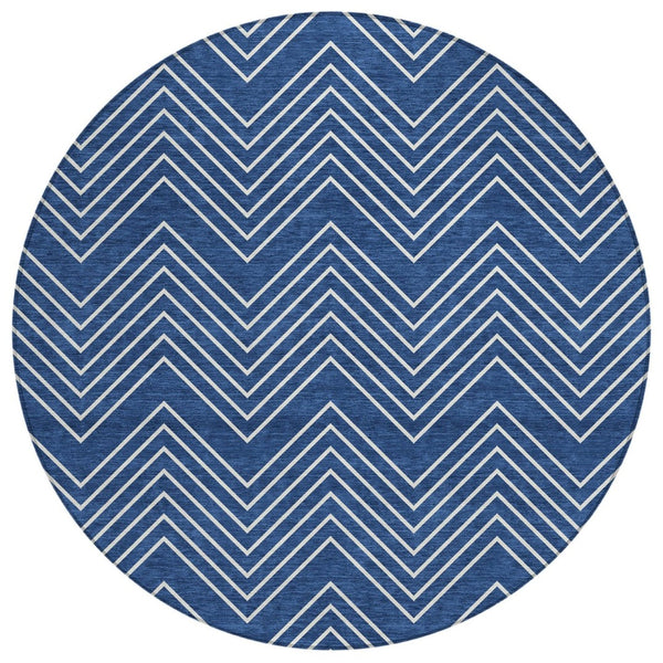 HomeRoots 8' Navy Blue & Ivory Round Geometric Area Rug - Washable, Durable, Stylish for Indoor & Outdoor Use! 690107