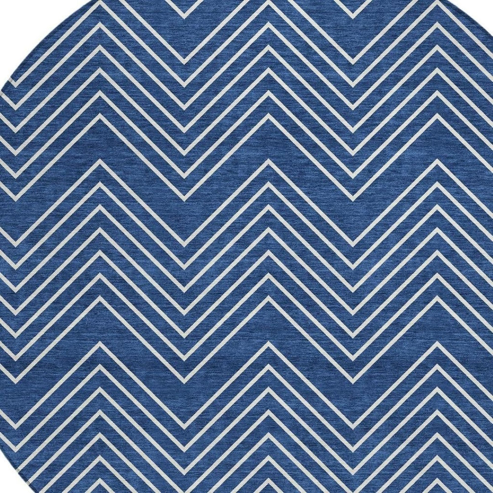 HomeRoots 8' Navy Blue & Ivory Round Geometric Area Rug - Washable, Durable, Stylish for Indoor & Outdoor Use! 690107