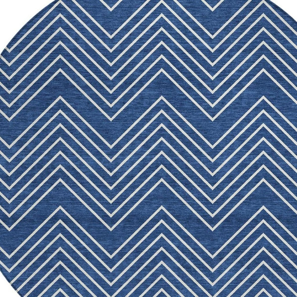 HomeRoots 8' Navy Blue & Ivory Round Geometric Area Rug - Washable, Durable, Stylish for Indoor & Outdoor Use! 690107