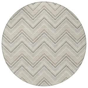 HomeRoots 8' Versatile Beige, Ivory & Gray Round Geometric Area Rug – Washable for Indoor/Outdoor Use! 690113
