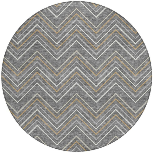 HomeRoots 8' Contemporary Geometric Gray, Ivory & Gold Round Washable Area Rug for Indoor & Outdoor Use 690131