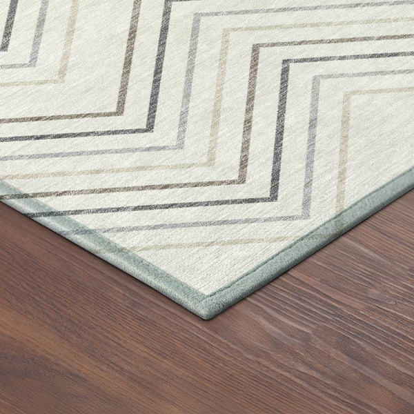 HomeRoots 8' Stylish Ivory Gray & Taupe Round Geometric Washable Area Rug for Indoor & Outdoor Spaces 690143