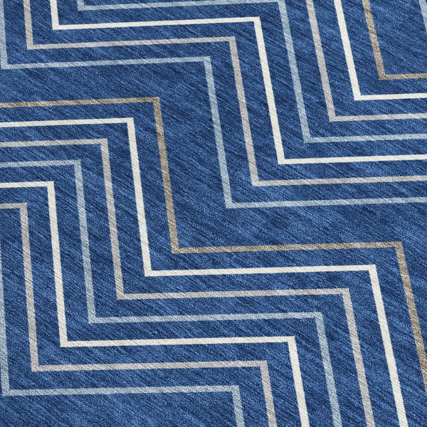 HomeRoots 5' Navy Blue, Ivory & Gray Geometric Area Rug – Washable, Durable for Indoor/Outdoor Spaces, Easy Care 690148