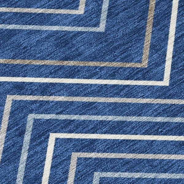 HomeRoots 5' Navy Blue, Ivory & Gray Geometric Area Rug – Washable, Durable for Indoor/Outdoor Spaces, Easy Care 690148