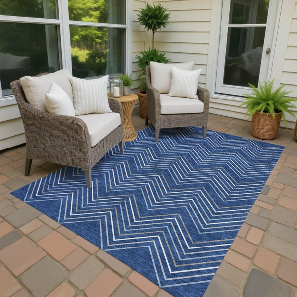 HomeRoots 5' Navy Blue, Ivory & Gray Geometric Area Rug – Washable, Durable for Indoor/Outdoor Spaces, Easy Care 690148