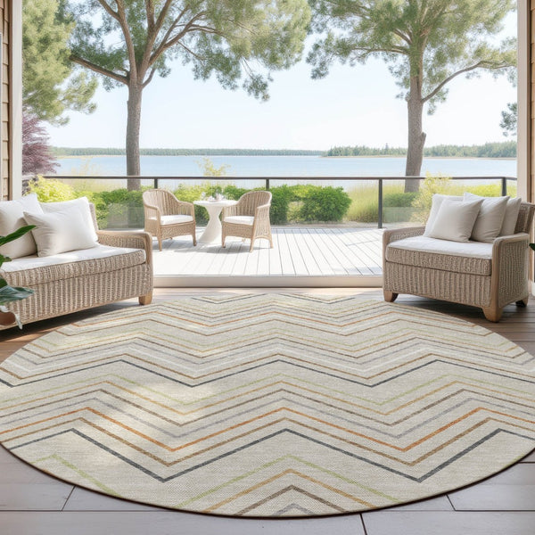 HomeRoots 8' Round Striped Area Rug in Beige, Ivory & Brown – Stylish Washable Indoor/Outdoor Decor Piece 690155