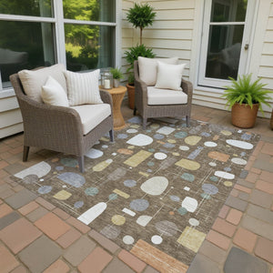 HomeRoots 5' X 8' Chocolate Brown & Gray Geometric Washable Area Rug - Durable, Stylish for Indoors & Outdoors 690208