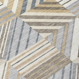 HomeRoots 8' Round Patchwork Area Rug - Washable Indoor/Outdoor, Durable Polyester, Modern Ivory & Gray Design 690491