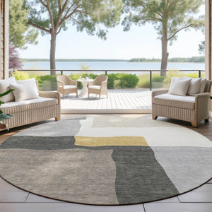 HomeRoots 8' Round Abstract Area Rug - Gray, Gold & Beige, Washable, Durable for Indoor & Outdoor Use 690533