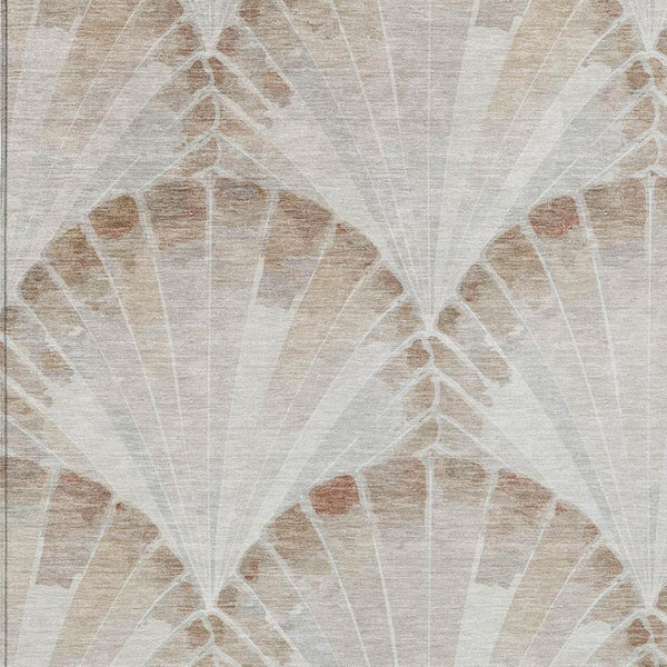 HomeRoots 5' Beige & Brown Seashell Area Rug - Washable Indoor/Outdoor Design for Coastal Charm & Durability 690562