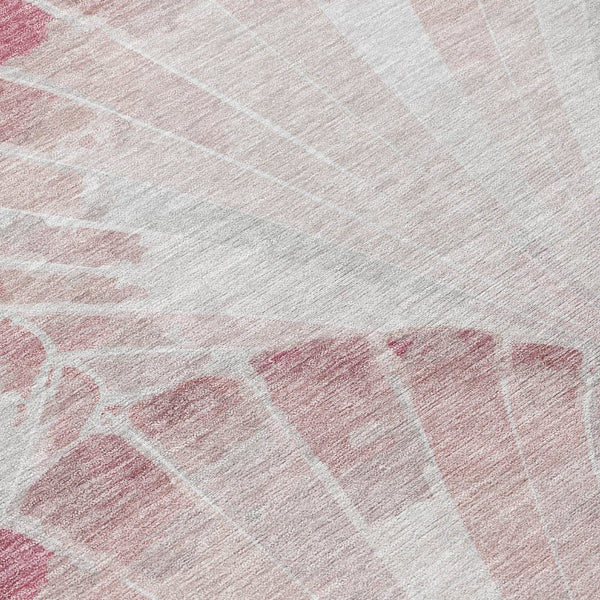 HomeRoots 8' Blush and Ivory Seashell Rug - Durable, Washable, Coastal Charm for Indoor & Outdoor Spaces! 690569