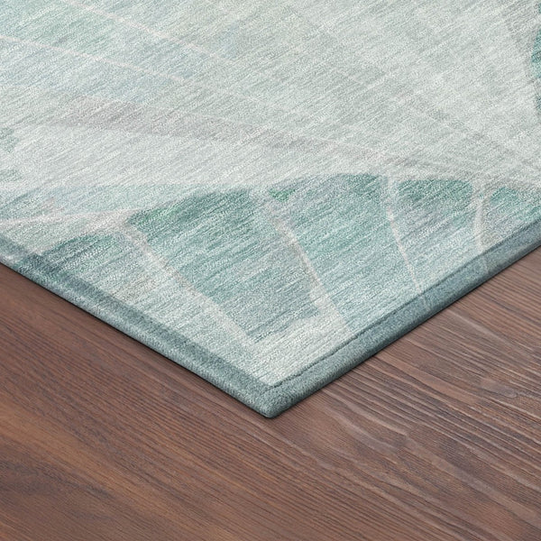 HomeRoots 8' Teal Blue & Ivory Round Seashell Rug - Durable, Washable Area Rug for Indoor & Outdoor Use 690581