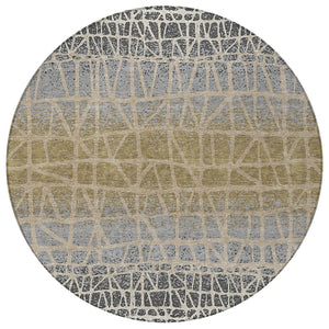 HomeRoots 8' Gray Beige and Ivory Round Rug - Stylish, Washable Geometric Design for Indoor and Outdoor Use 690677
