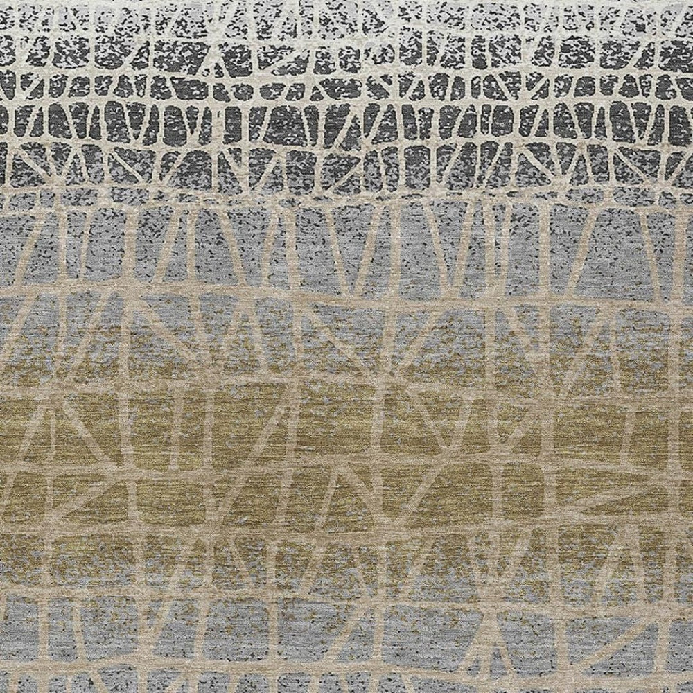 HomeRoots 8' X 10' Modern Gray Beige Ivory Geometric Washable Area Rug for Indoor Outdoor Versatile Use 690678