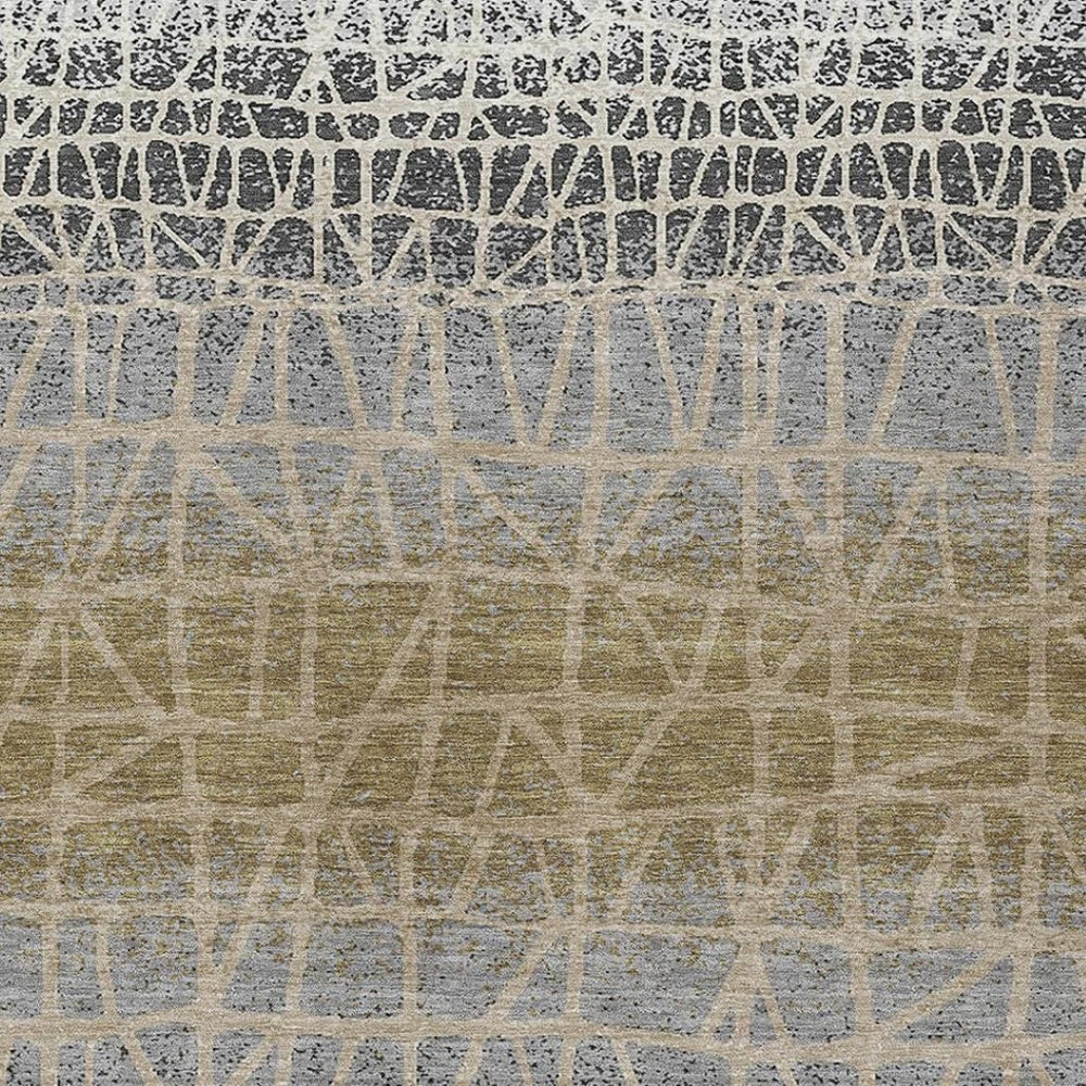 HomeRoots 10' Gray Beige Ivory Geometric Washable Area Rug - Stylish Indoor Outdoor Decor for Any Space 690680