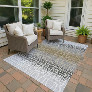 HomeRoots 10' Gray Beige Ivory Geometric Washable Area Rug - Stylish Indoor Outdoor Decor for Any Space 690680