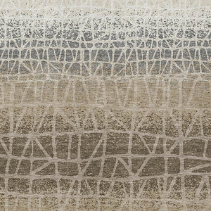 HomeRoots 5' Geometric Washable Area Rug in Ivory, Brown & Beige - Perfect for Indoor & Outdoor Spaces! 690682