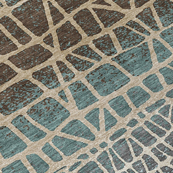 HomeRoots 8' Teal Blue Geometric Round Area Rug - Stylish, Washable, Indoor/Outdoor, Pet-Friendly Design 690689