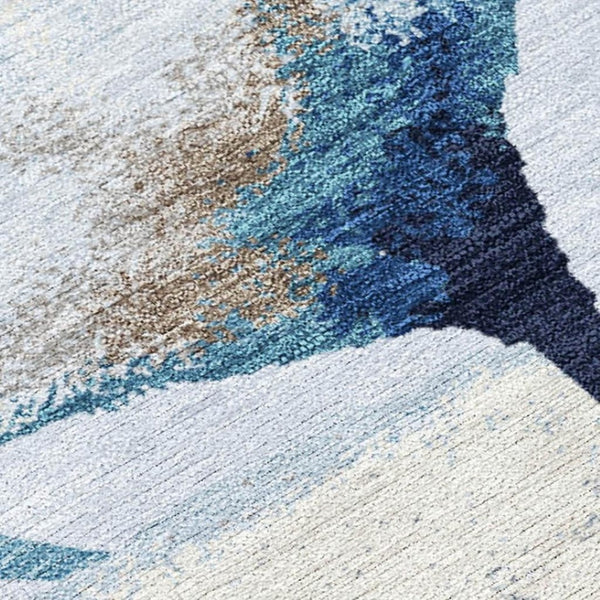 HomeRoots 5' Stylish Sky Blue Botanical Leaves Area Rug - Washable, Durable, Indoor/Outdoor Decor Accent 690724