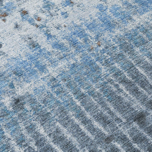 HomeRoots 8' Vibrant Blue and Green Round Abstract Rug - Durable, Washable, Perfect for Indoor & Outdoor Use 690737