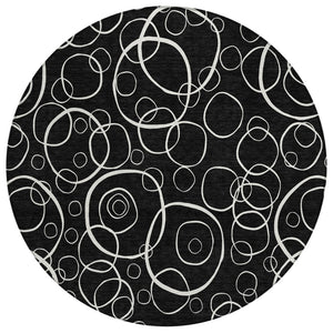 HomeRoots 8' Black And Ivory Round Geometric Rug - Washable, Durable, Stylish for Indoor & Outdoor Spaces 690767