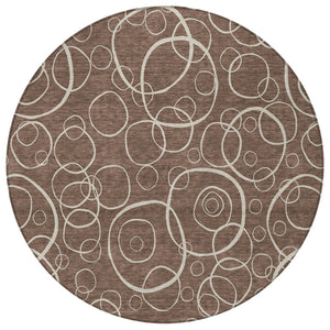 HomeRoots 8' Washable Brown and Beige Round Geometric Area Rug for Indoor & Outdoor High-Traffic Spaces 690773