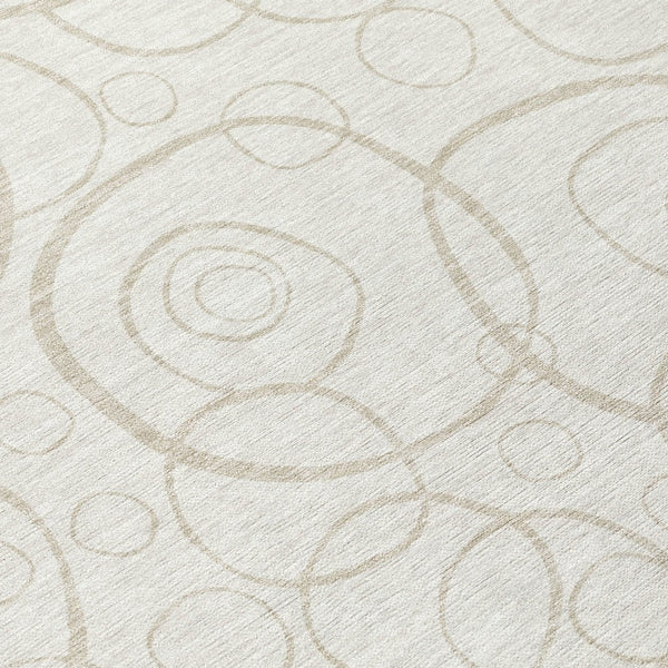 HomeRoots 8' Ivory and Beige Round Geometric Area Rug – Stylish, Washable Indoor/Outdoor Design for Any Space! 690785