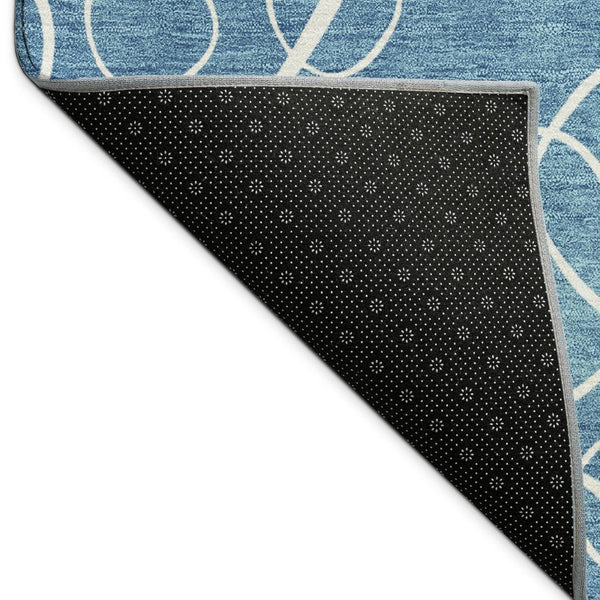 HomeRoots 8' Teal Blue Geometric Round Area Rug - Washable, Durable & Stylish for Indoor/Outdoor Spaces 690797