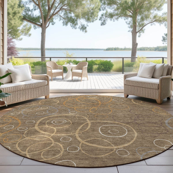 HomeRoots 8' Round Geometric Area Rug in Brown, Copper & Ivory - Washable, Durable & Stylish for Indoor/Outdoor Use 690809