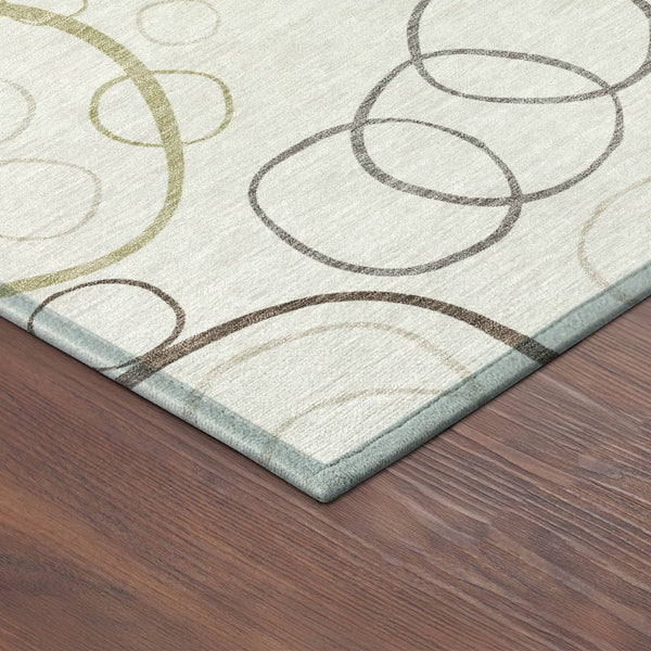 HomeRoots 8' Stylish Geometric Ivory Gray Walnut Round Indoor Outdoor Washable Area Rug for Versatile Spaces 690827