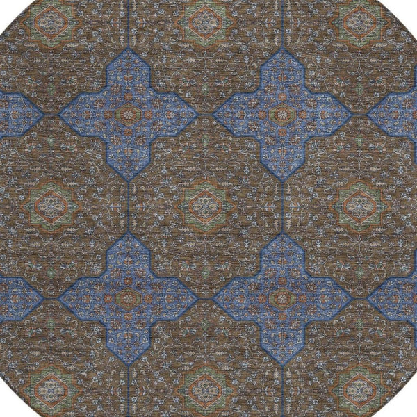 HomeRoots 8' Elegant Chocolate, Blue & Beige Round Quatrefoil Area Rug - Washable for Indoor & Outdoor Use! 690887
