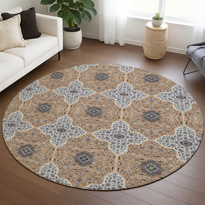 HomeRoots 8' Round Quatrefoil Rug in Copper, Silver & Black - Stylish, Washable, Indoor/Outdoor Versatile Design 690893